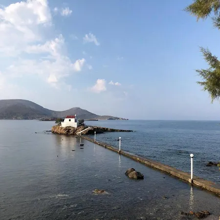 Omega In Kokkali, Leros